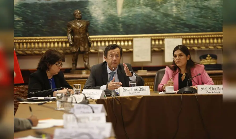 Gastos superfluos del Estado serán reasignados para la inversión pública