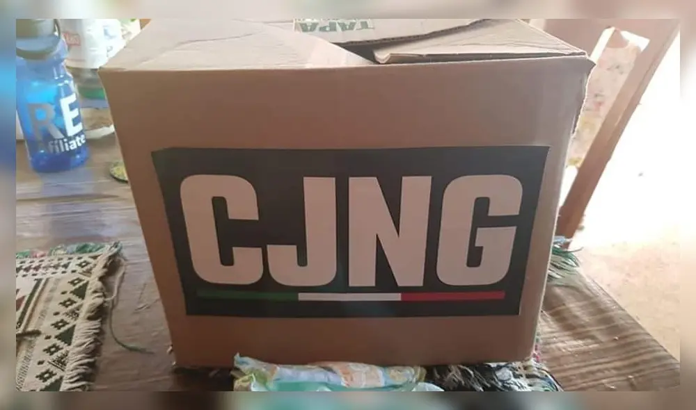 La repartición de 'narcodespensas' se ha vuelto una práctica frecuente en México durante la pandemia de COVID-19. Foto: Twitter / @JARD77. La repartición de 'narcodespensas' se ha vuelto una práctica frecuente en México durante la pandemia de COVID-19. Foto: Twitter / @JARD77.