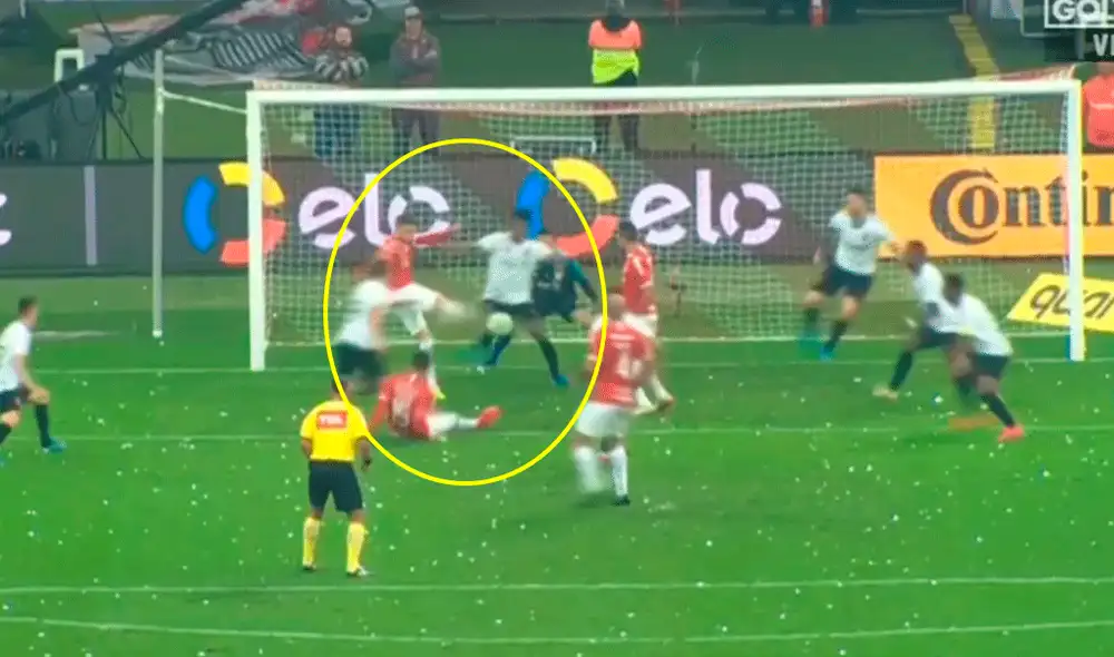 Nicolás López decretó el empate en la final de vuelta de la Copa Brasil 2019 entre el Internacional y Atlético Paranaense. | Foto: GolTV Nicolás López decretó el empate en la final de vuelta de la Copa Brasil 2019 entre el Internacional y Atlético Paranaense. | Foto: GolTV