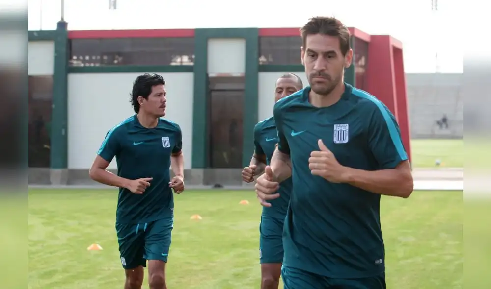 Alianza Lima suda la gota gorda en Chincha