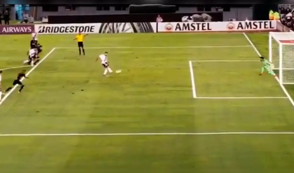 Alianza Lima vs. River Plate: Lucas Pratto tuvo el 2-0 pero falló penal [VIDEO]