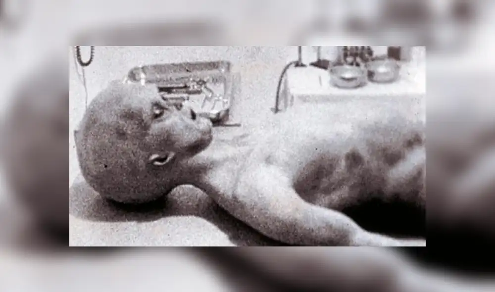 Productor de cine afirma conocer la verdad detrás de la autopsia al extraterrestre de Roswell