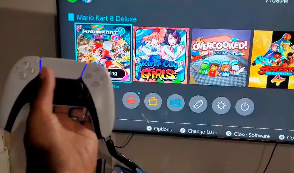 Gamers descubren que se puede usar el mando DualSense para jugar en varias plataformas, excepto la PS4. Foto captura: Twitter Gamers descubren que se puede usar el mando DualSense para jugar en varias plataformas, excepto la PS4. Foto captura: Twitter