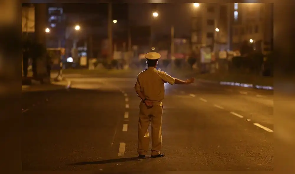 Inicia toque de queda a nivel nacional. Foto: Difusión Inicia toque de queda a nivel nacional. Foto: Difusión