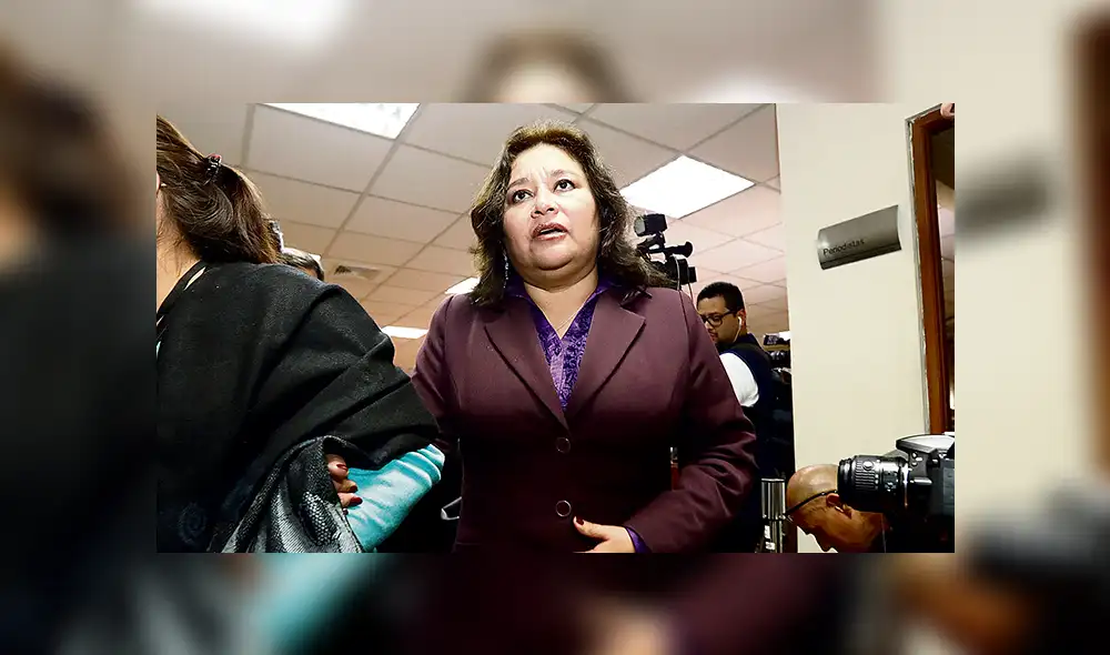 Posición. La exoficialista y hoy en la bancada Contigo se aferra a la presidencia de la Comisión de Ética. Dice que le falta un año. Posición. La exoficialista y hoy en la bancada Contigo se aferra a la presidencia de la Comisión de Ética. Dice que le falta un año.