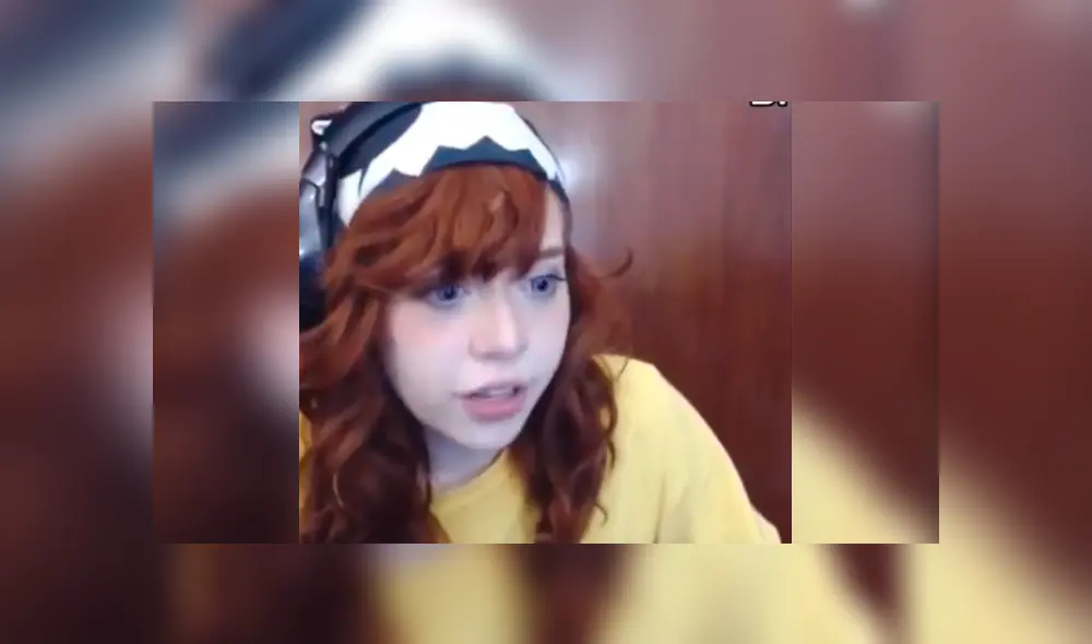 Facebook viral: chica pelirroja sorprende con su perfecta imitación a la voz del asistente de 'Waze' [VIDEO]