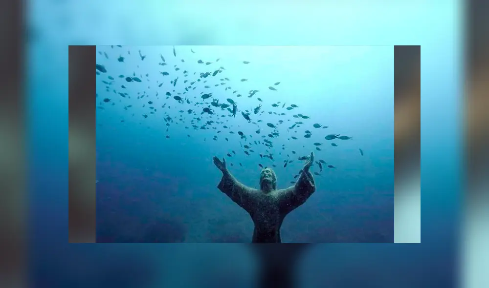 Desliza hacia la izquierda para ver las increíbles fotos que fueron publicadas en Facebook de la estatua de bronce de Jesús de Nazareth. Desliza hacia la izquierda para ver las increíbles fotos que fueron publicadas en Facebook de la estatua de bronce de Jesús de Nazareth.