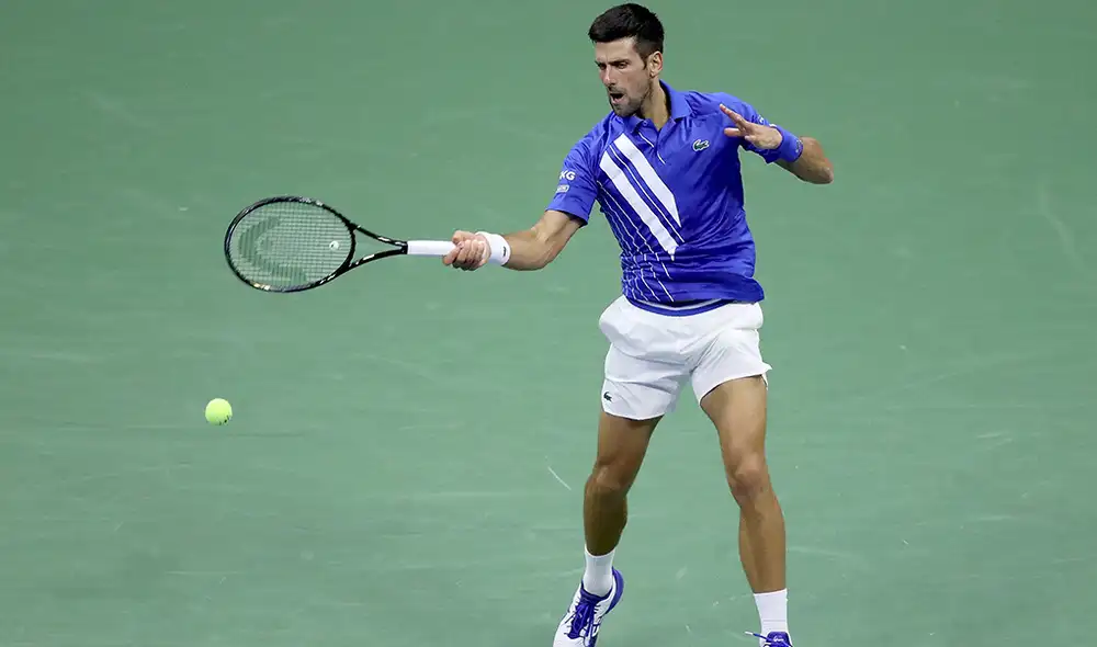 Novak Djokovic perderá todos los puntos de clasificación ganados en el US Open y será multado con el premio en efectivo en el torneo. Foto: AFP