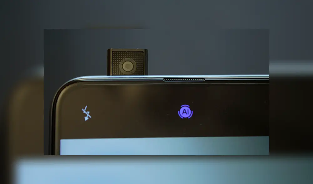 El Huawei Y9s cuenta con una cámara frontal con un sistema pop-up. | Foto: Carol Larrain