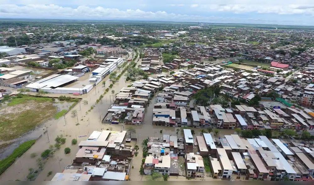 Piura y Tumbes soportaron 10 horas de lluvias intensas con descarga eléctrica