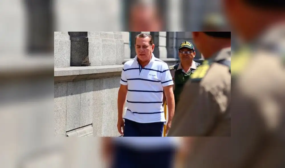 JNE convoca a Walter Mori para reemplazar a Félix Moreno como gobernador JNE convoca a Walter Mori para reemplazar a Félix Moreno como gobernador