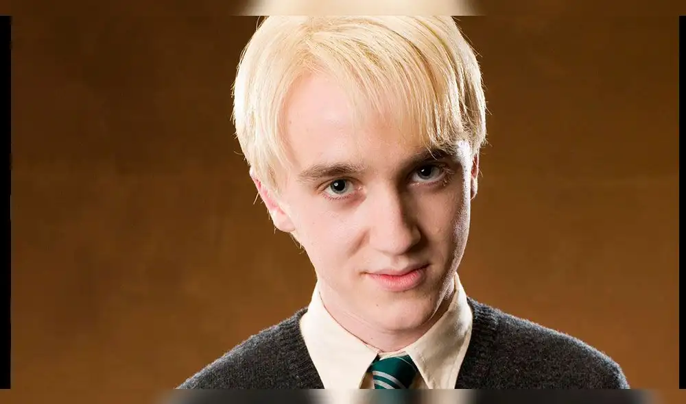 'Draco Malfoy' cantó en las calles de Praga y nadie lo reconoció [VIDEO]