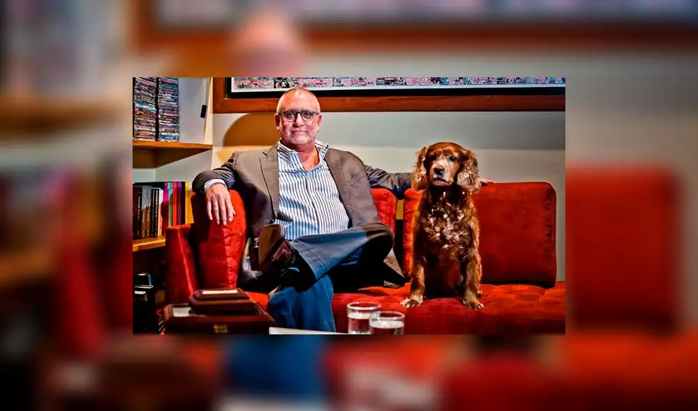 Latina oficializa salida de Augusto Álvarez Rodrich como gerente de noticias Latina oficializa salida de Augusto Álvarez Rodrich como gerente de noticias