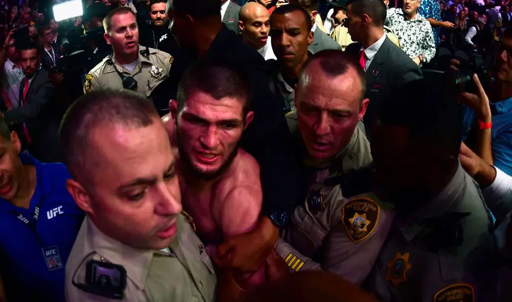 McGregor pasó de pegarle a un anciano hasta ser arrestado en Miami.