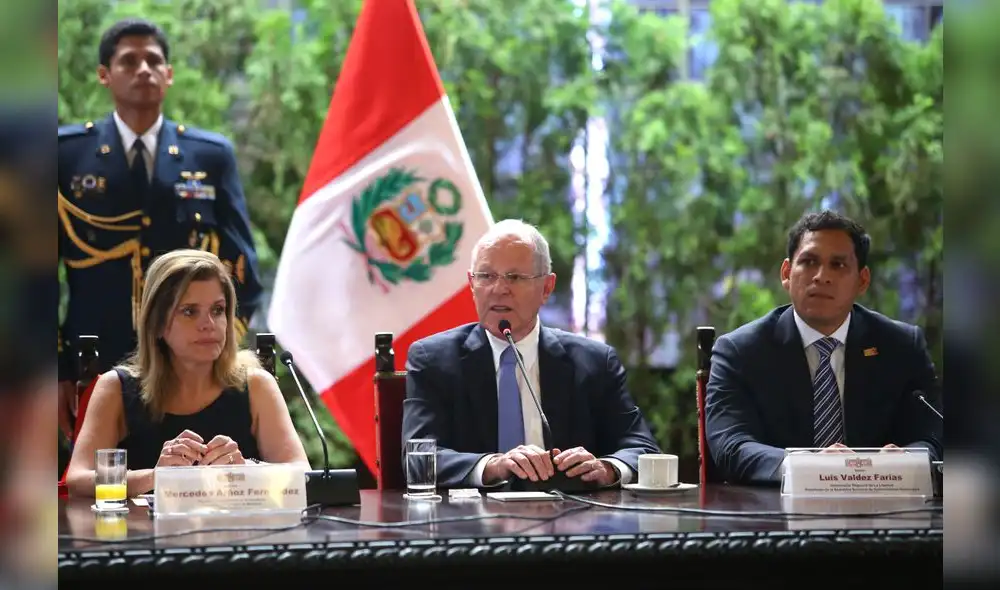 PPK dice que su equipo no es corrupto y pide no hacer show con dichos de Barata