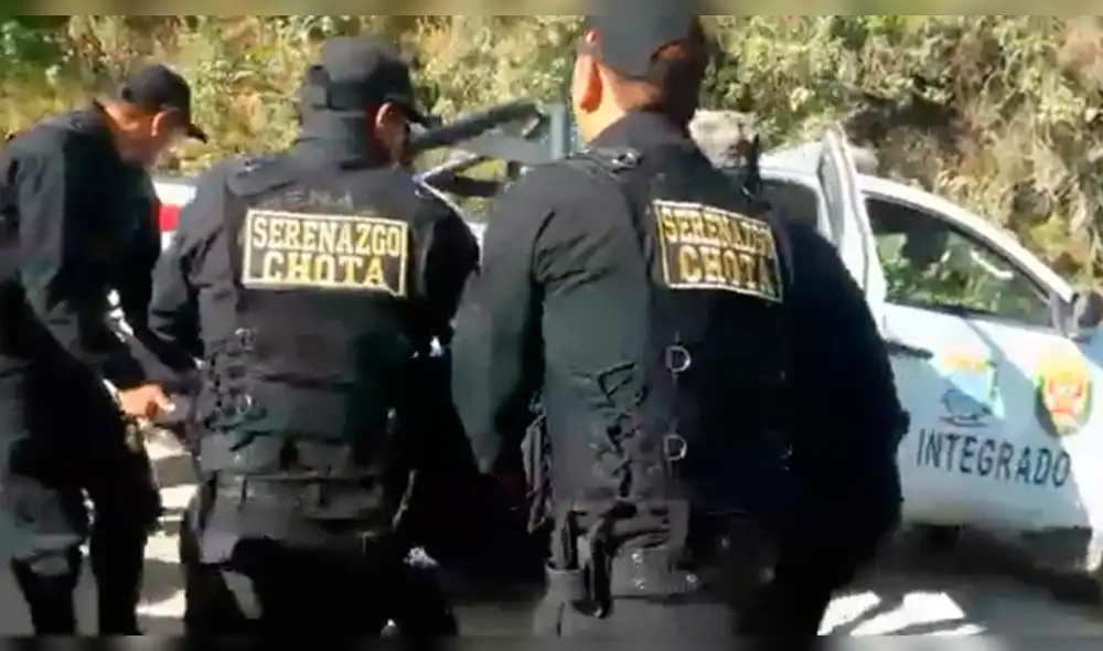 Agentes de Serenazgo socorrieron a las víctimas.