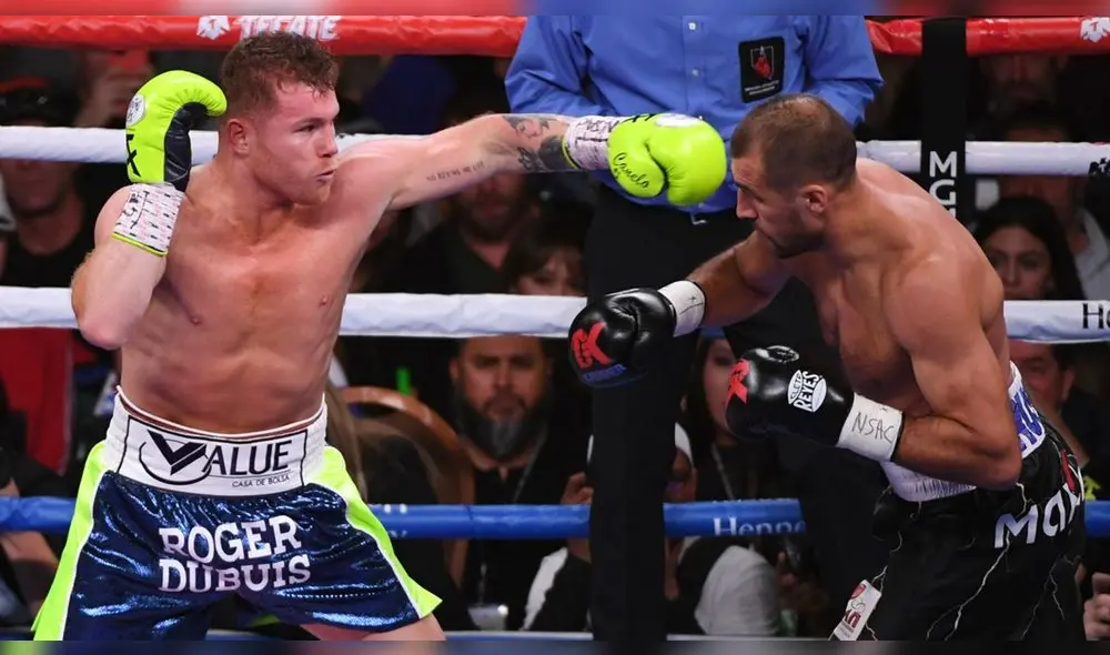 'Canelo' Álvarez tiene 29 años y pertenece a una selecta lista tetracampeones mexicanos de boxeo. (Foto: Getty Images)