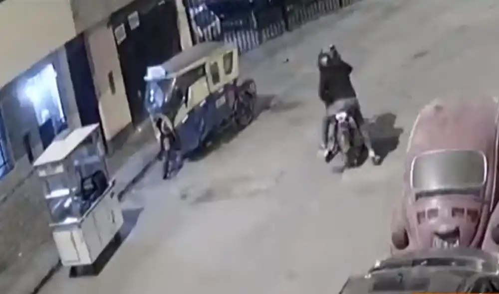 Joven pudo reaccionar a tiempo gracias a que un vecino le avisó a tiempo de la presencia de los malhechores. (Foto: Captura de video / ATV Noticias)