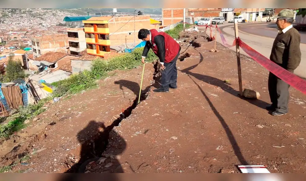 Familias de Cusco en riesgo por fallas geológicas que abren la tierra.