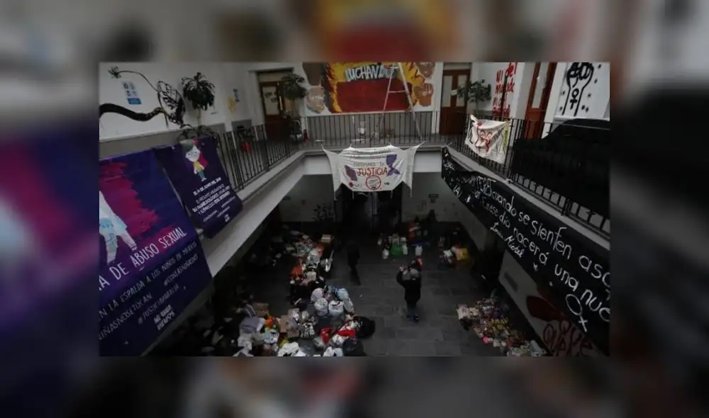 México CNDH toma feminista. (Foto: EFE)