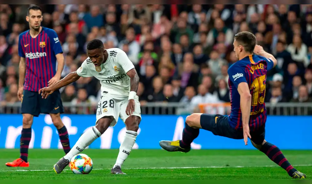 Real Madrid vs Barcelona: Vinicius Jr. estaba solo en área y se perdió el 1-0 [VIDEO]