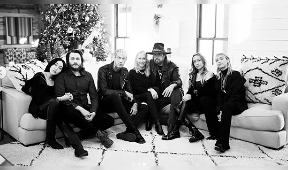 Miley Cyrus regresó con Cody Simpson