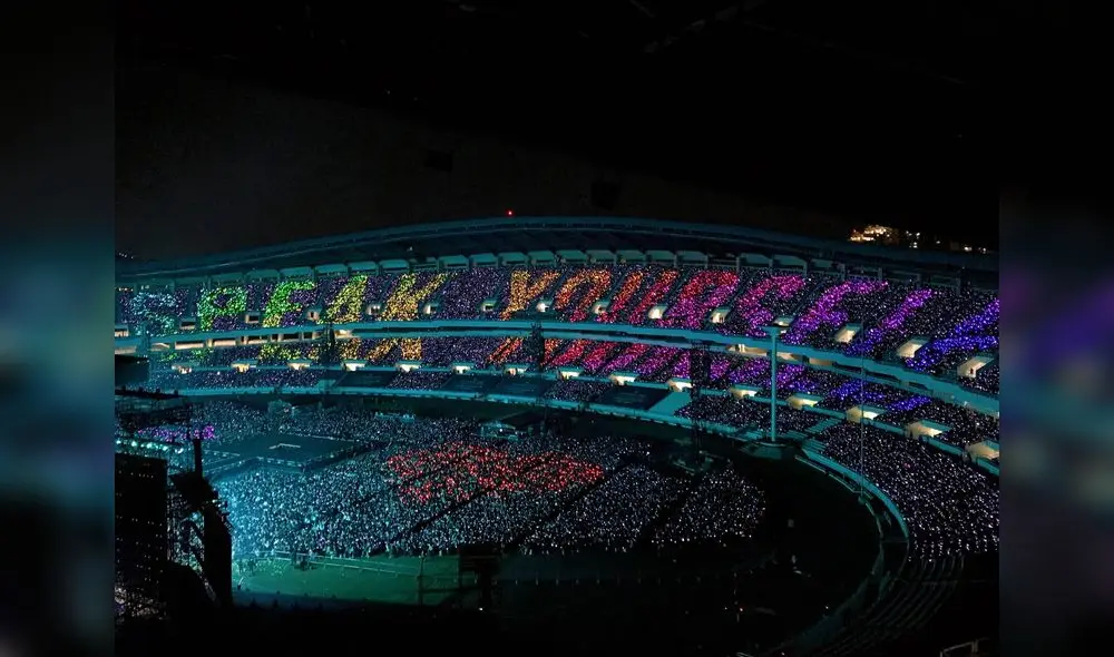 El fandom de BTS es llamado ARMY, y se organizó para elevar las ventas de Map of The Soul: Persona. El fandom de BTS es llamado ARMY, y se organizó para elevar las ventas de Map of The Soul: Persona.