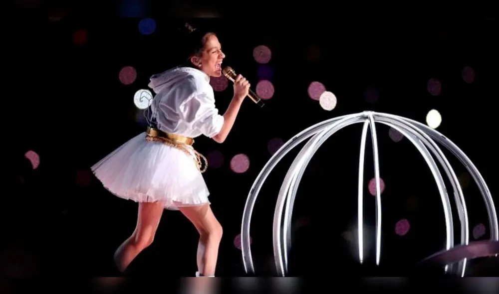 Emme Muñiz impresiono con su actuación en el Super Bowl 2020