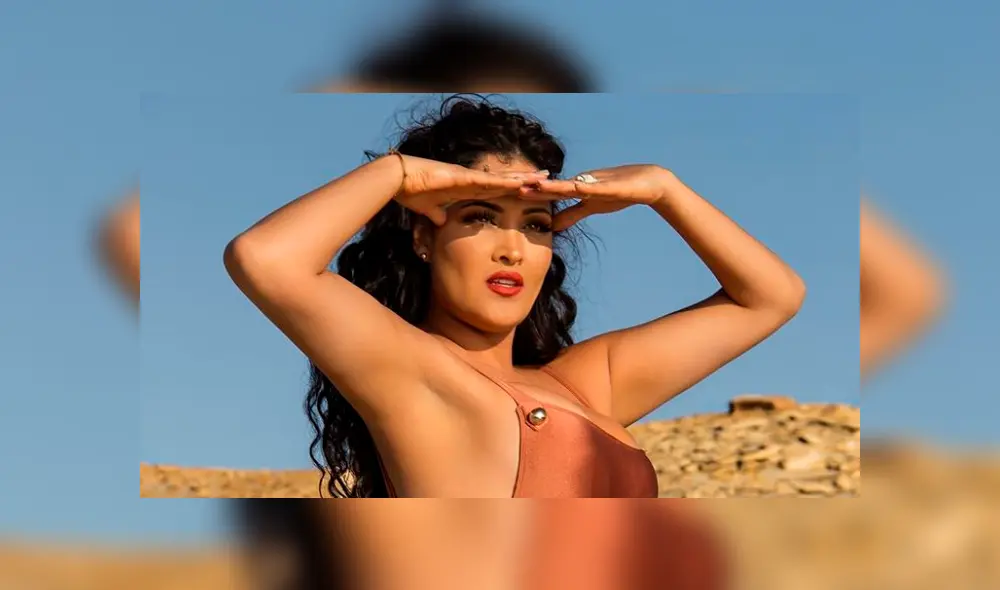Michelle Soifer muestra más de la cuenta con diminuto short [VIDEO]