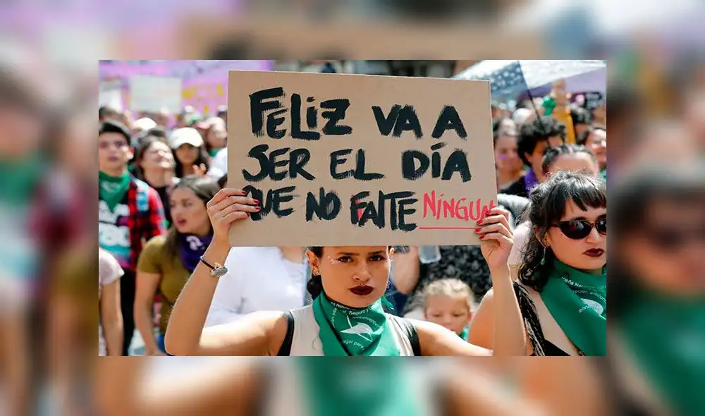 En Bogotá, Colombia, también se protestó contra los feminicidios. Foto: EFE En Bogotá, Colombia, también se protestó contra los feminicidios. Foto: EFE