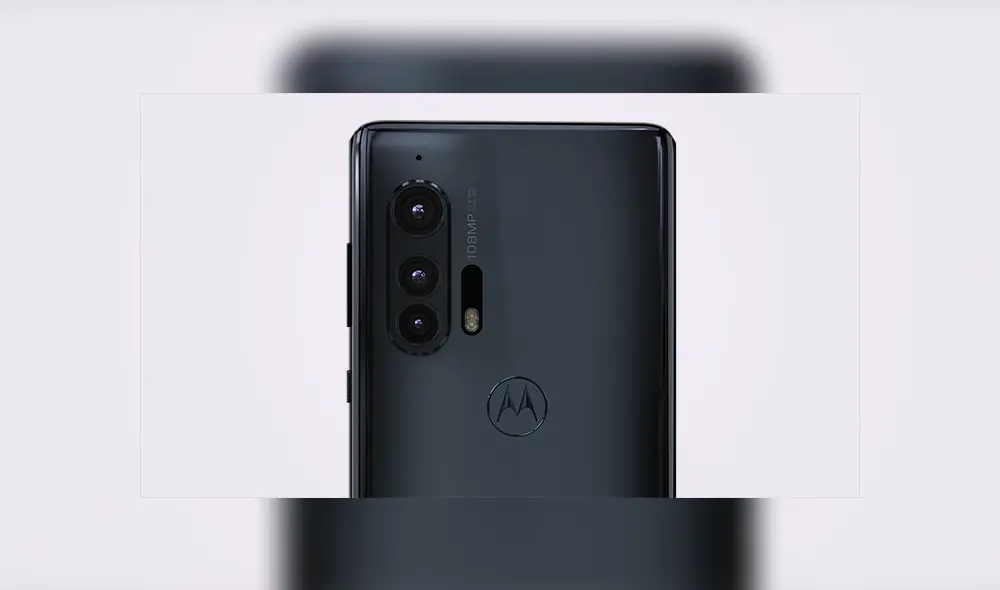 El Motorola Edge+ cuenta con triple cámara trasera de 108 MP + 16 MP + 8 MP.