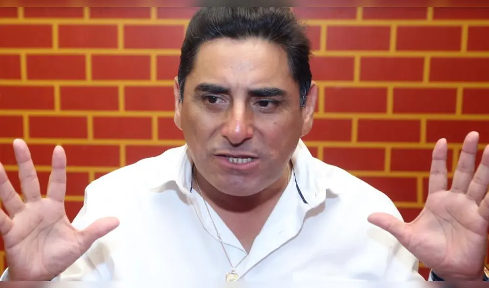 Amenazan a Carlos Álvarez por burlarse de congresistas en parodia