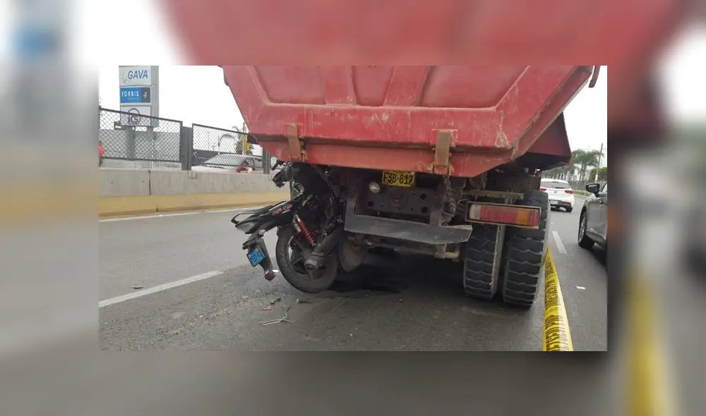José Carlos Verano Paino perdió la vida en el acto tras el choque. (Foto: Christian Moreno / La República)