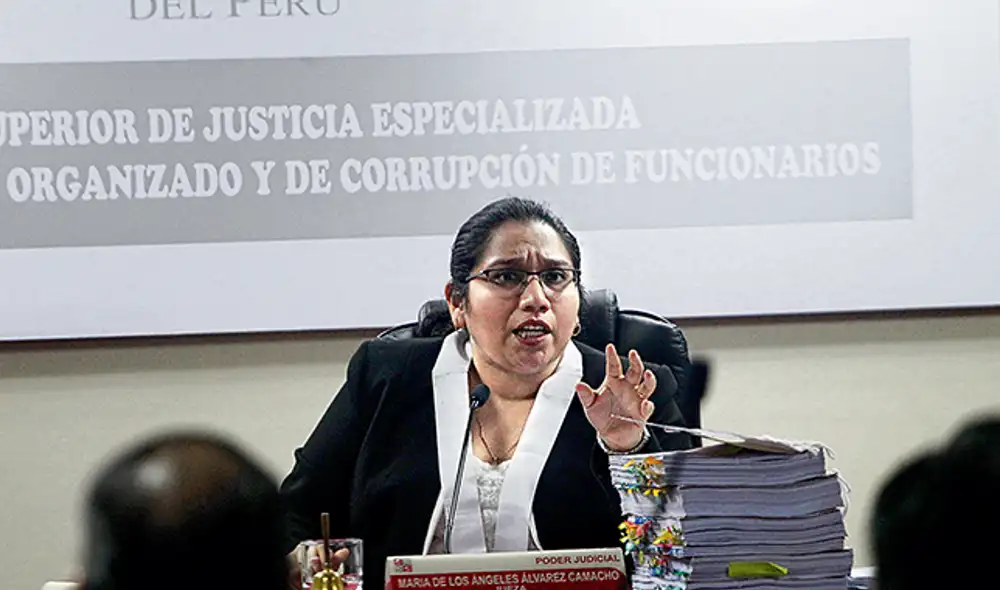 Jueza María de los Ángeles Álvarez sabe que tiene un asunto difícil, que solo puede resolver dentro del marco de la legalidad y la sentencia de colaboración. Jueza María de los Ángeles Álvarez sabe que tiene un asunto difícil, que solo puede resolver dentro del marco de la legalidad y la sentencia de colaboración.