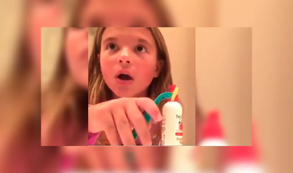 Niña aprovechó que su mamá había olvidado su celular en el baño e intentó grabar un tutorial de belleza sin imaginar que tendría un terrible resultado Niña aprovechó que su mamá había olvidado su celular en el baño e intentó grabar un tutorial de belleza sin imaginar que tendría un terrible resultado