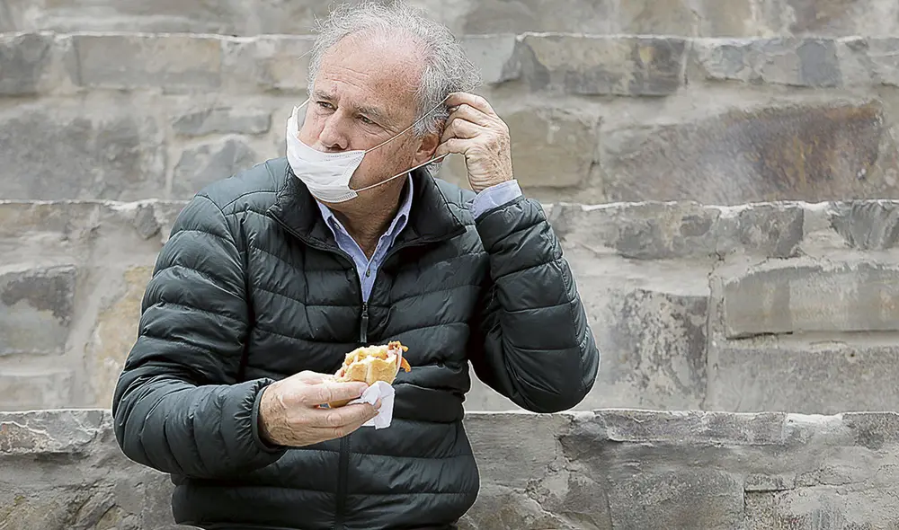 Duda. Alfredo Barnechea buscaría retirarse de la contienda. Foto: Jorge Cerdán/La República