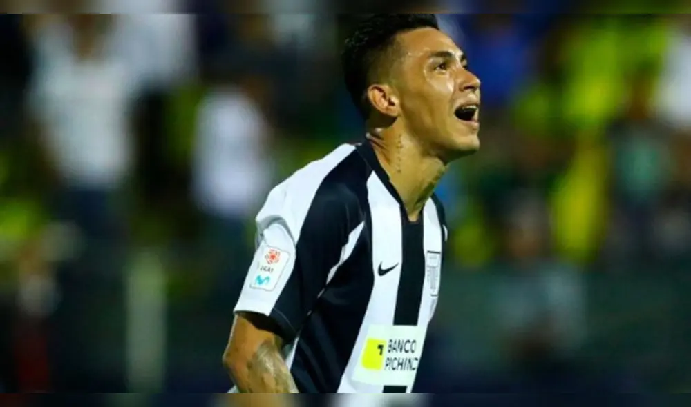 Jhonny Baldovino indicó que Jean Deza seguirá en Alianza Lima.