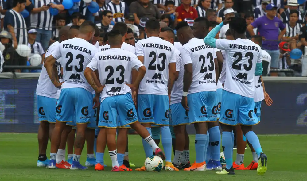 Hijo de Juan Pablo Vergara es jugador de Reserva del Binacional. Foto: Grupo La República. Hijo de Juan Pablo Vergara es jugador de Reserva del Binacional. Foto: Grupo La República.