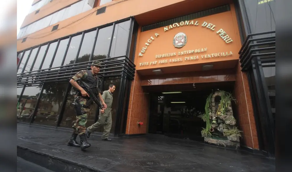 Piden prisión preventiva para 14 policías investigados por tráfico internacional de drogas