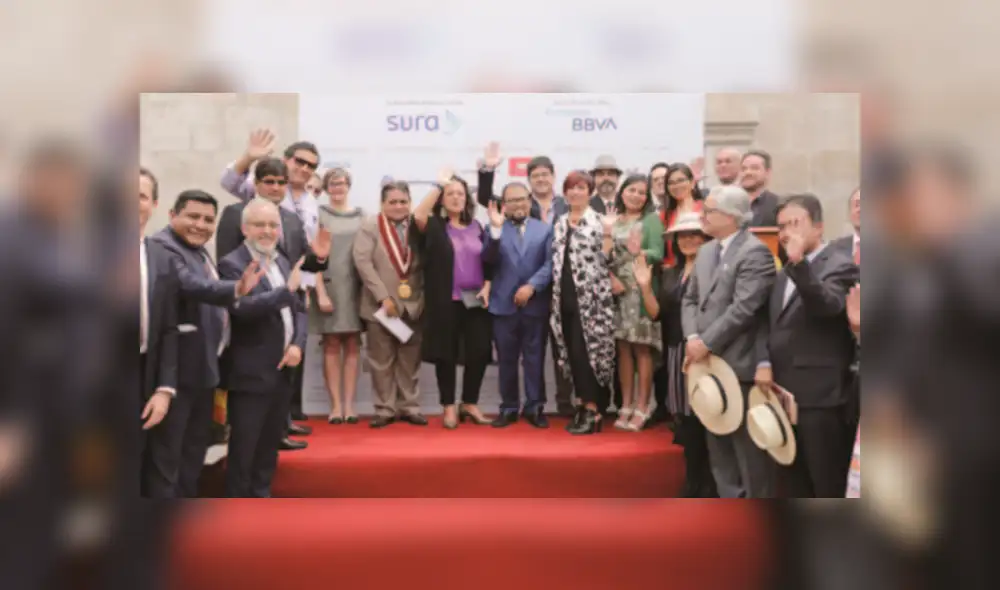 Pamuk ya está en la fiesta cultural Pamuk ya está en la fiesta cultural