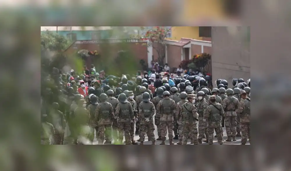 Viceministro de Gobernanza Territorial indicó que realizarán el traslado de las personas con el apoyo de las autoridades regionales. (Foto: Aldair Mejía / La República)