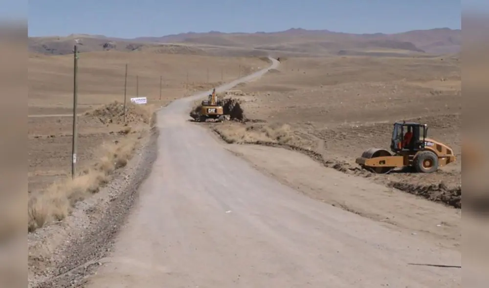 La carretera Checca-Mazocruz, de 72 kilómetros, permitirá la conexión de las regiones de Tacna, Moquegua y Puno.