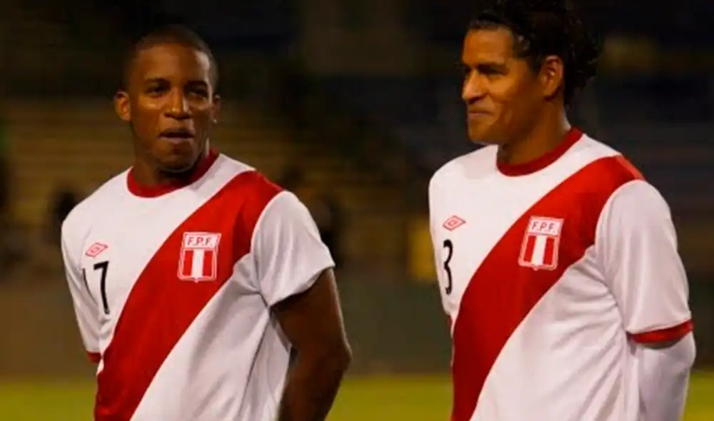 Jefferson Farfán contó el por qué insultó al exdefensor peruano en el live con Paolo Guerrero.