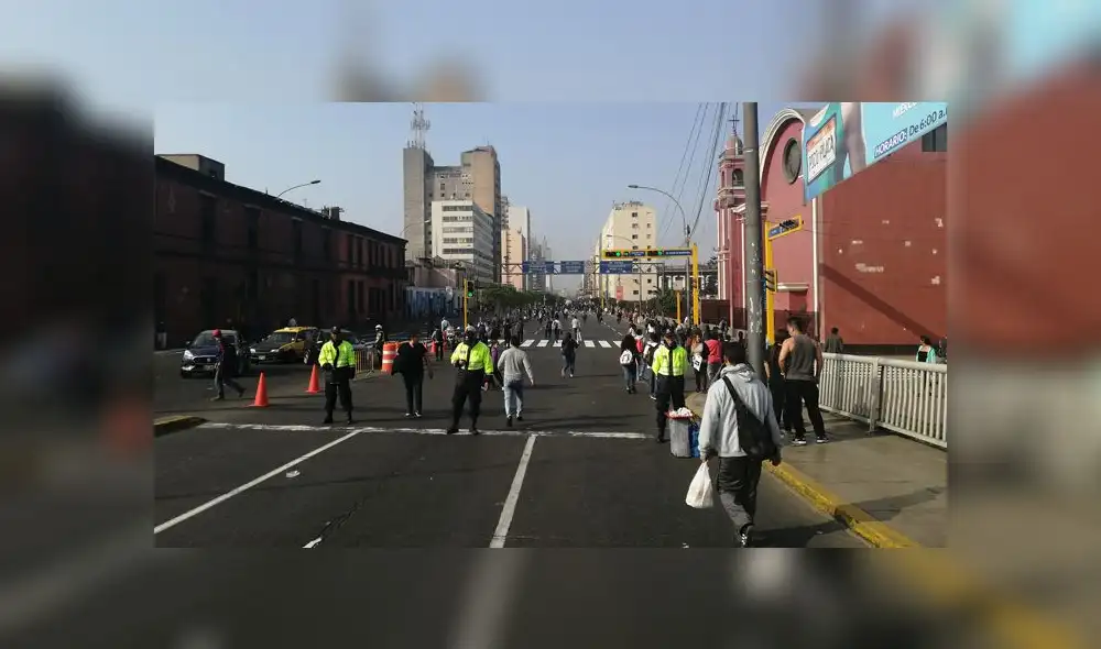 Parte del recorrido incluye visitar los hospitales Arzobispo Loayza y San Bartolomé. Foto: Jordan Navarro. Parte del recorrido incluye visitar los hospitales Arzobispo Loayza y San Bartolomé. Foto: Jordan Navarro.