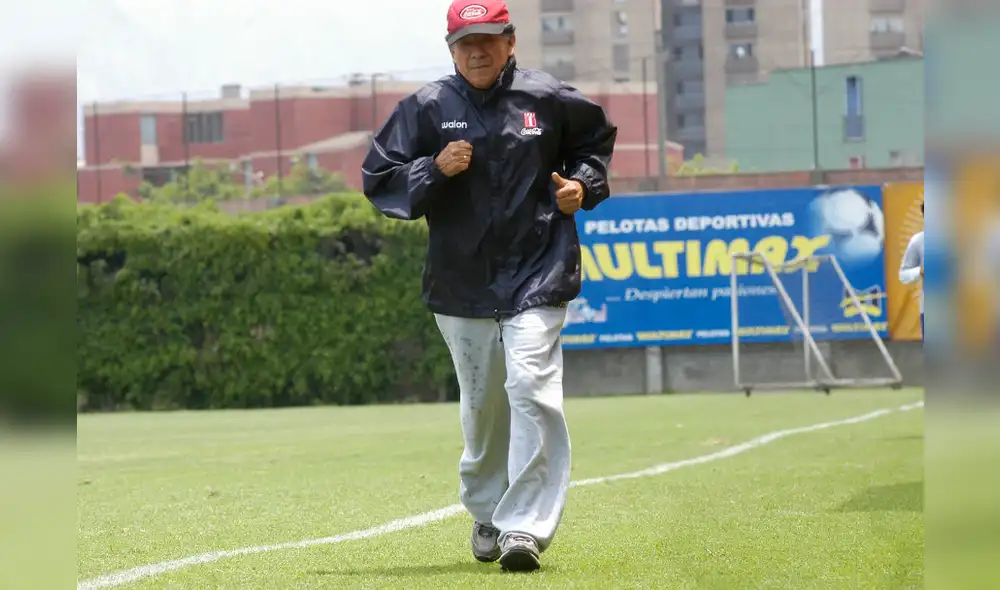 El doctor Jorge Alva, presidente de la Comisión Médica de la FPF, le explicó a La República la importancia de cumplir el protocolo para el reinicio de los entrenamientos.