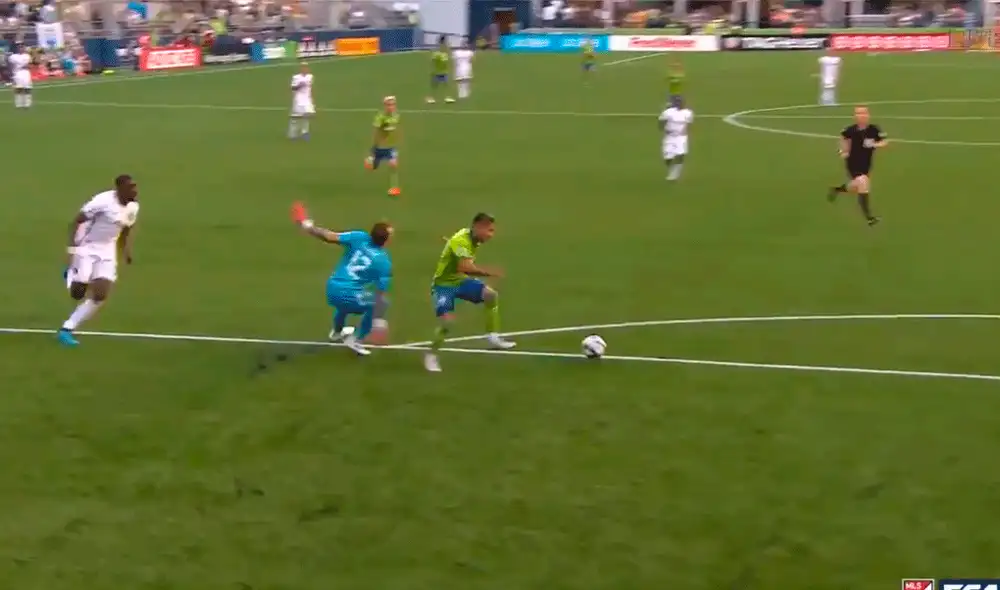 Raúl Ruidiaz marcó su octavo gol en la actual temporada de la MLS con el Seattle Sounders. | Foto: Fox Sports Raúl Ruidiaz marcó su octavo gol en la actual temporada de la MLS con el Seattle Sounders. | Foto: Fox Sports