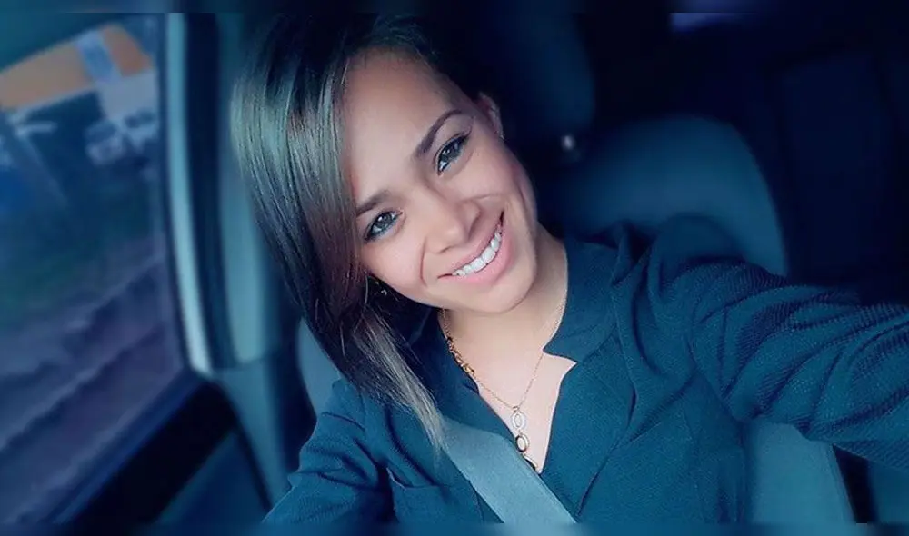 Esta cuarentena no fue pretexto para que la 'influencer' posara en bikini y aprovechara su azotea para tomar sol.