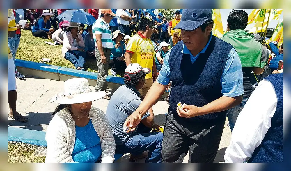 Candidatos de Tacna aprovechan celebración de asociación