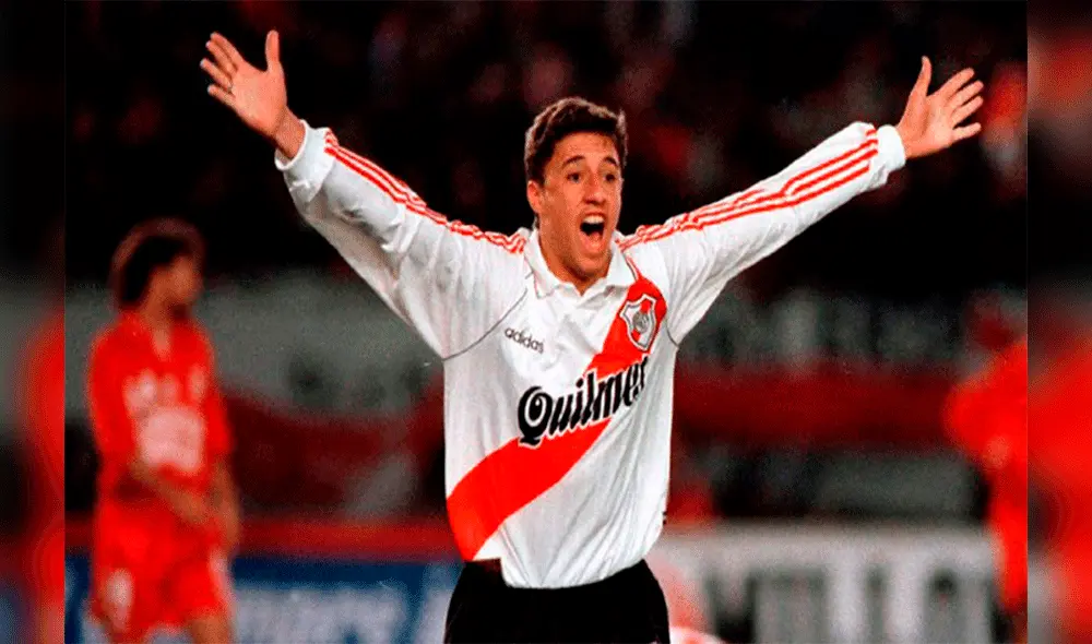 El delantero argentino anotó un golazo de chalaca por aquella llave