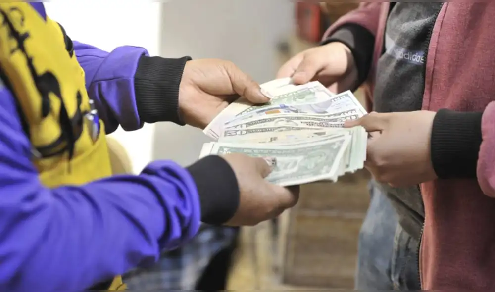 Conoce cuál es el precio del dólar en Perú hoy miércoles 1 de junio del 2022. Foto: Javier Quispe/ LR Conoce cuál es el precio del dólar en Perú hoy miércoles 1 de junio del 2022. Foto: Javier Quispe/ LR